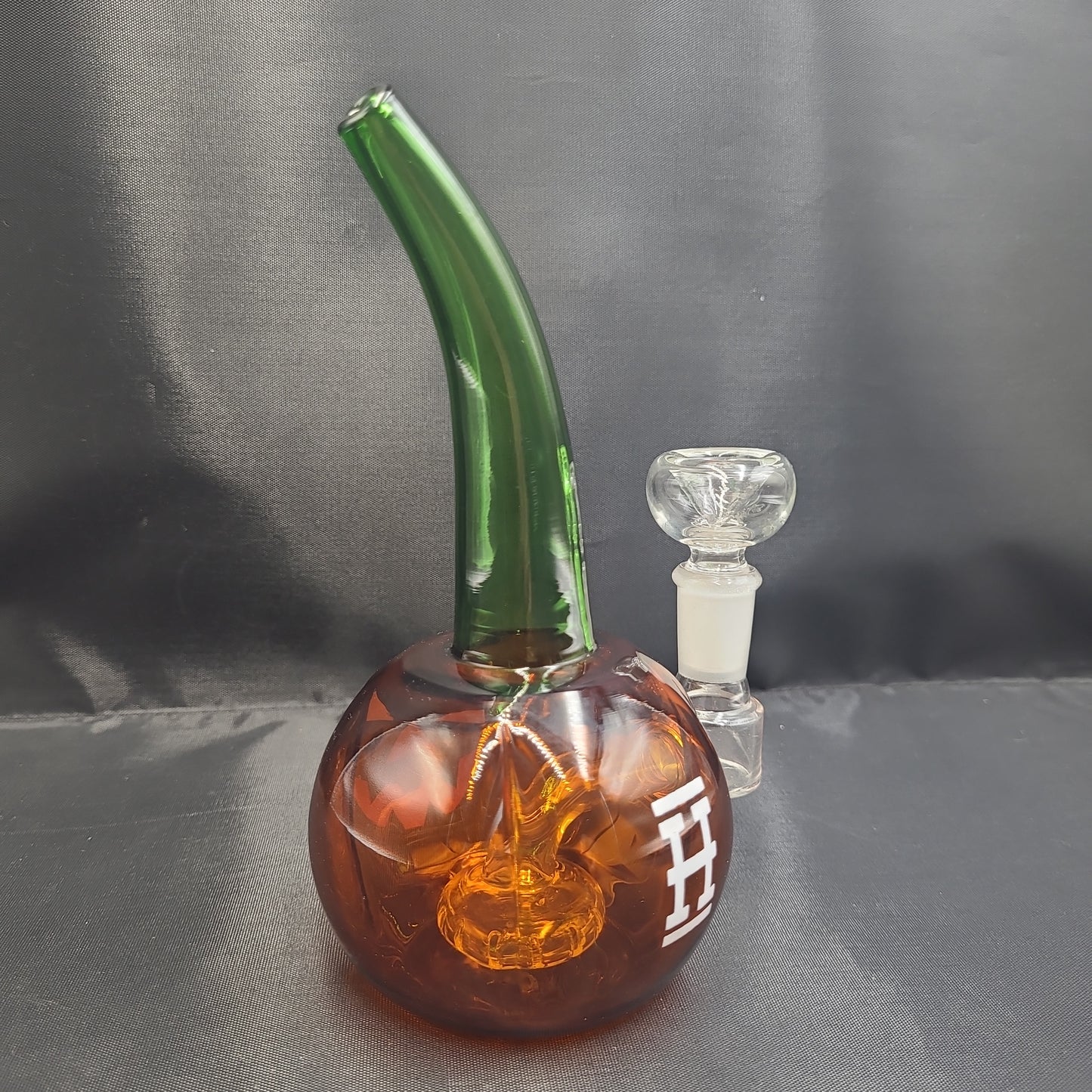 7" Hemper Pumpkin Water pipe