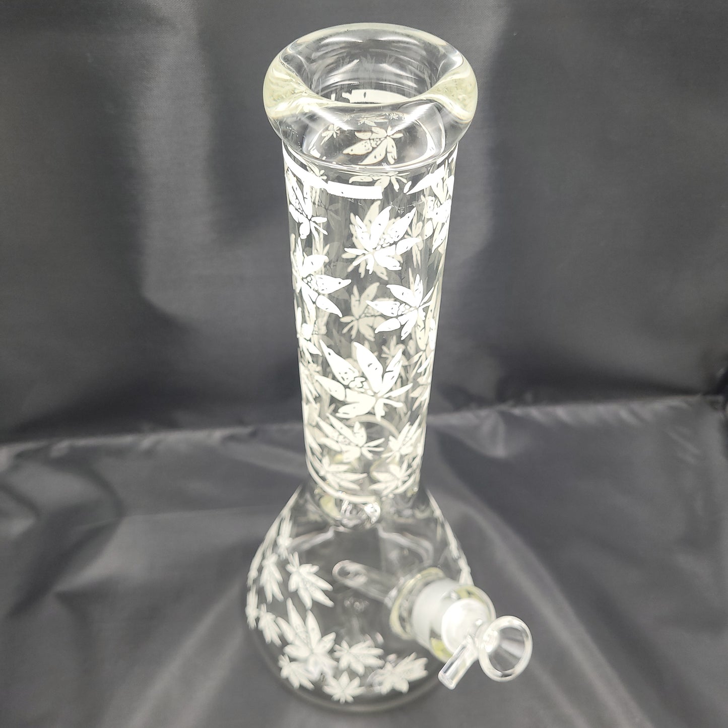 Glow Leafy Represented Beaker