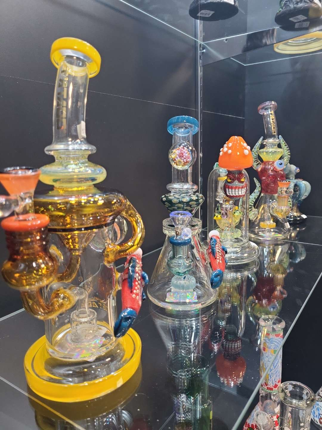 Beakers, Tubes, and Flower Accessories