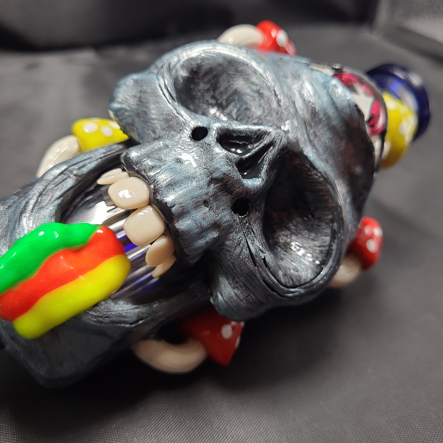 14mm Pulsar Rainbow Puking Skull Vapor Vessel