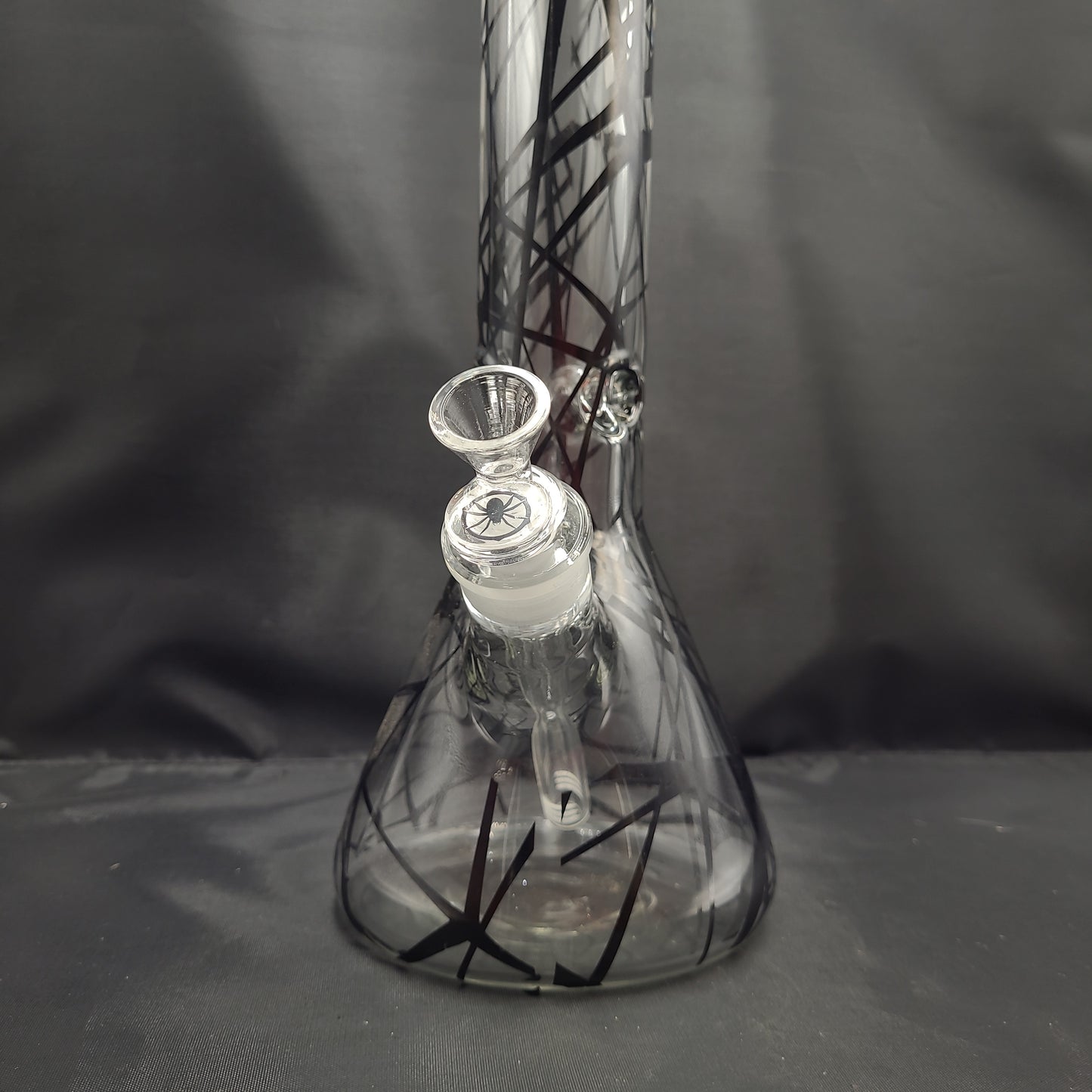 18" Black Webbed Spider Beaker