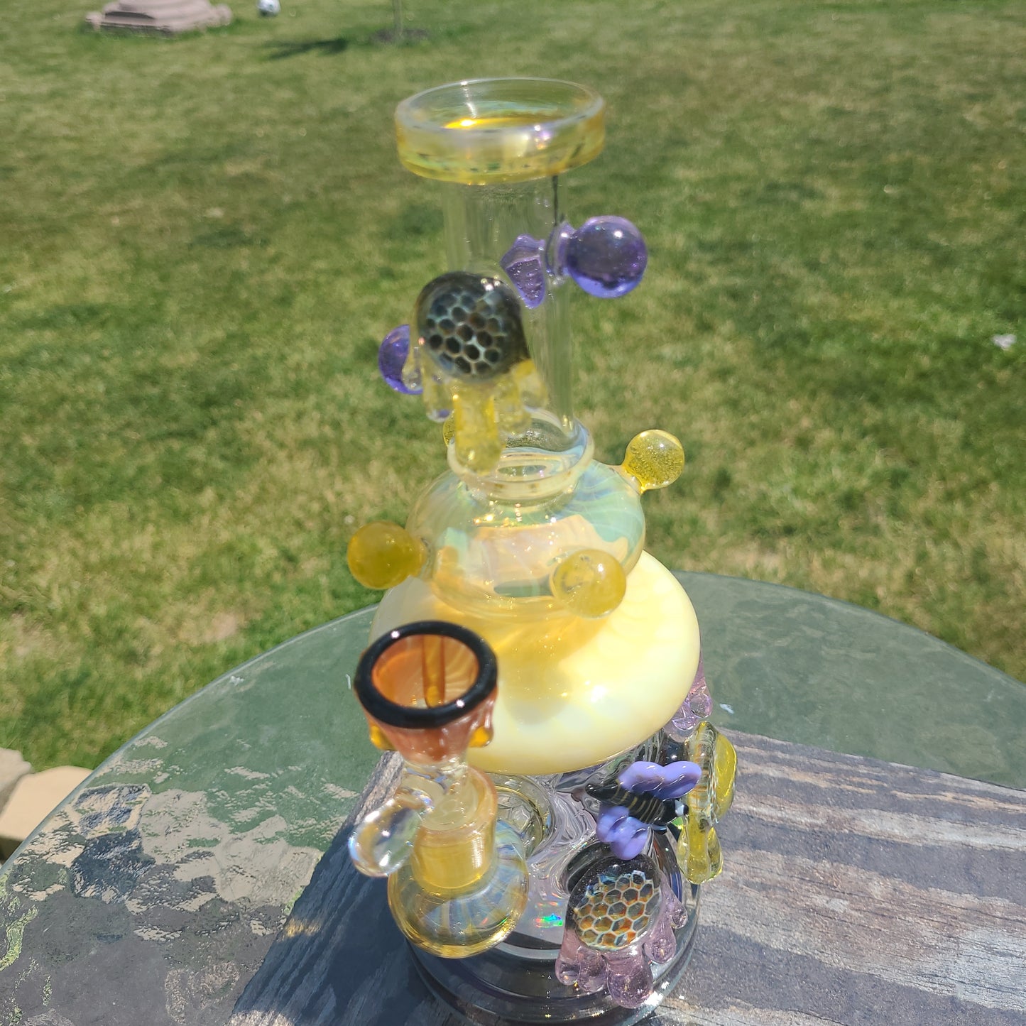 9.5 Tataoo Glass Trippy Beehive