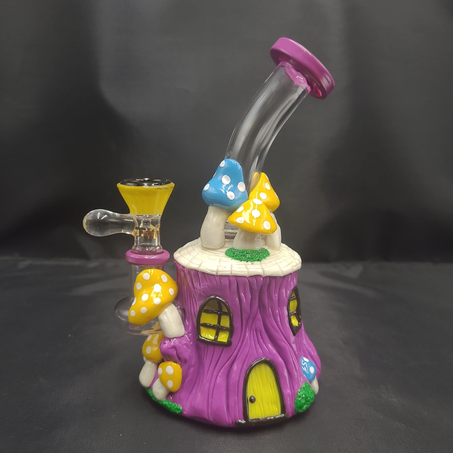 7" Shroomy Tree Strump bong