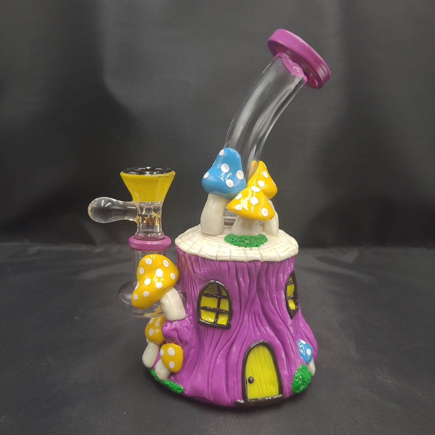 7" Shroomy Tree Strump bong