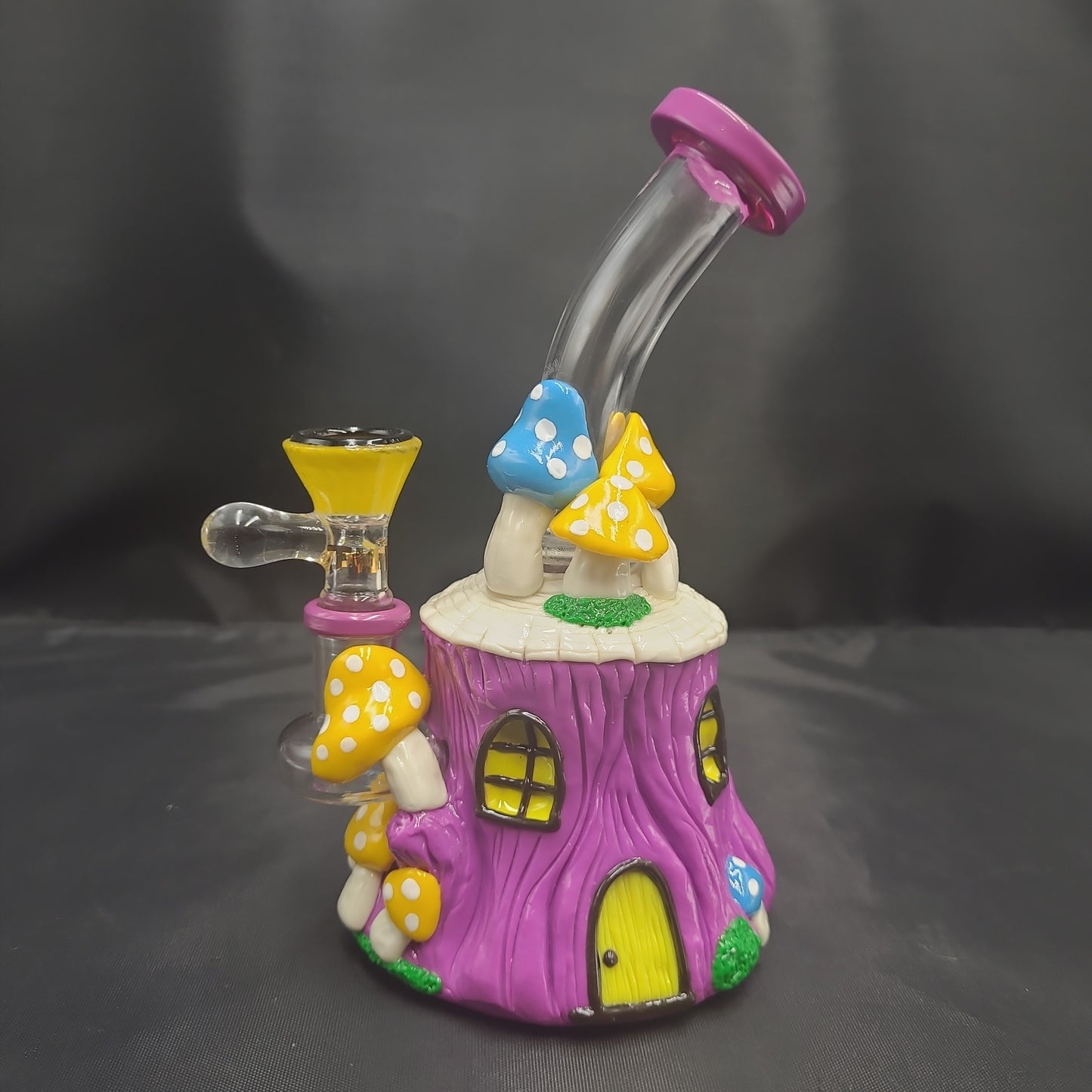 7" Shroomy Tree Strump bong