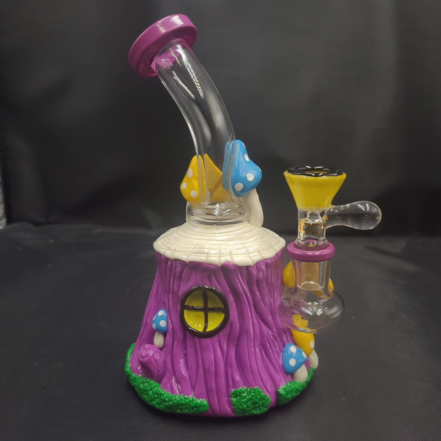 7" Shroomy Tree Strump bong