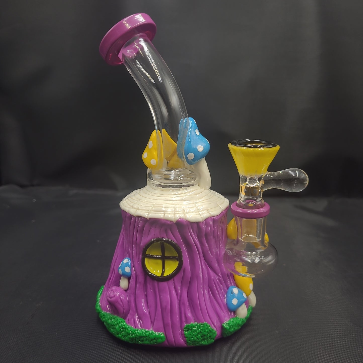 7" Shroomy Tree Strump bong