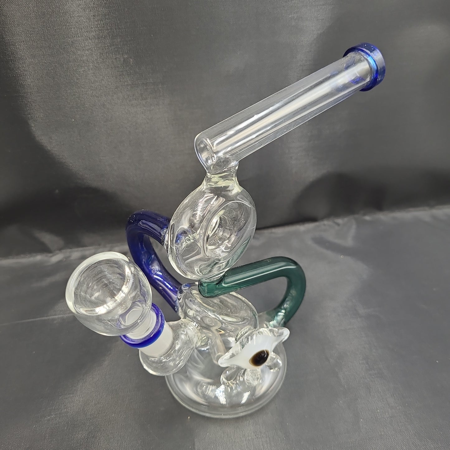 7" Eye Spy Locket Donut Recyceler bong