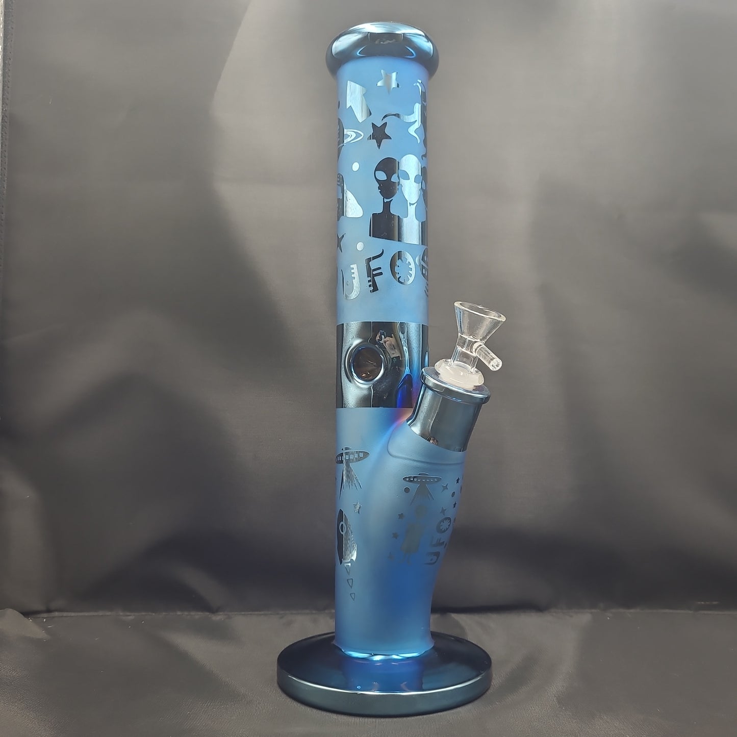 15" Alien UFO Straight Tube