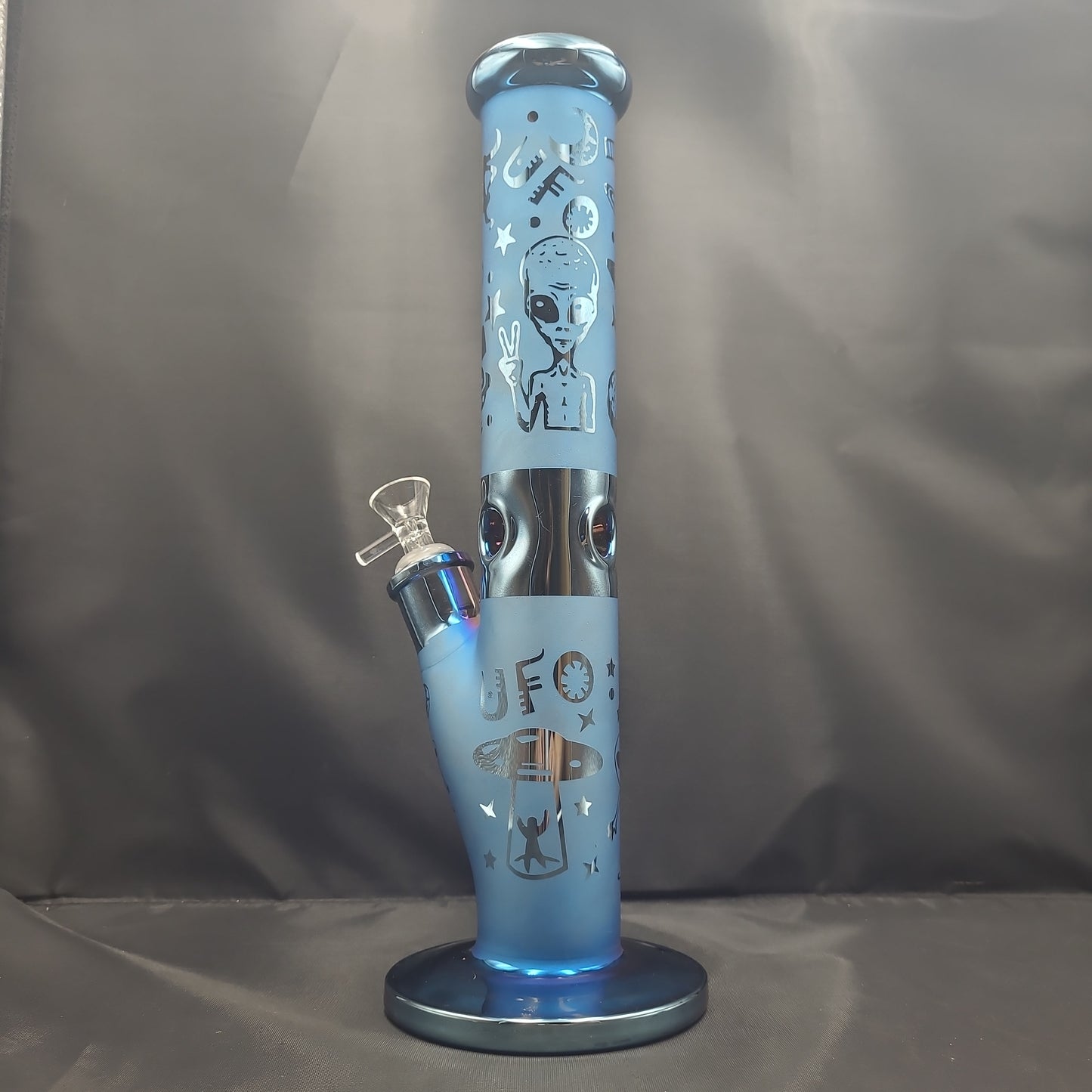 15" Alien UFO Straight Tube