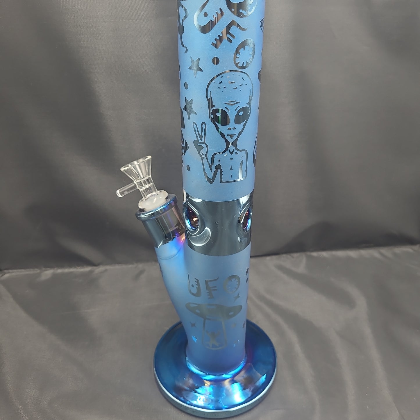 15" Alien UFO Straight Tube