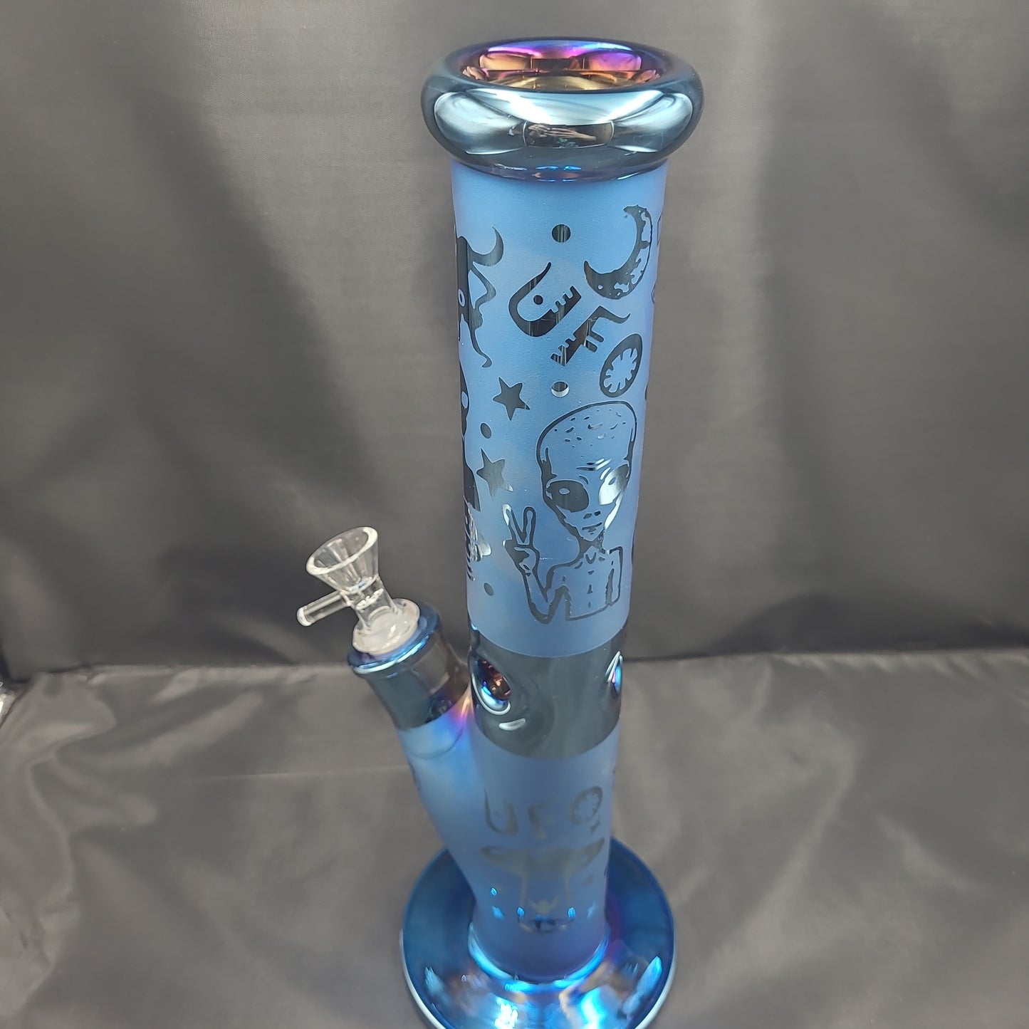 15" Alien UFO Straight Tube