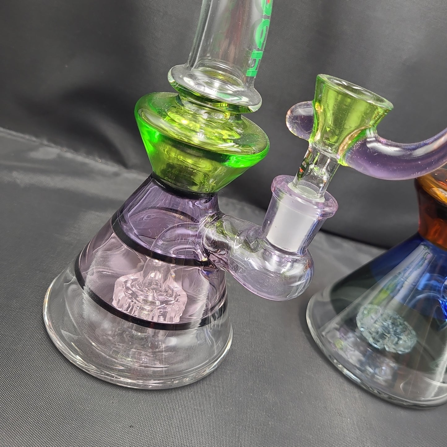 8" Cheech Glass Fancy Hourglass