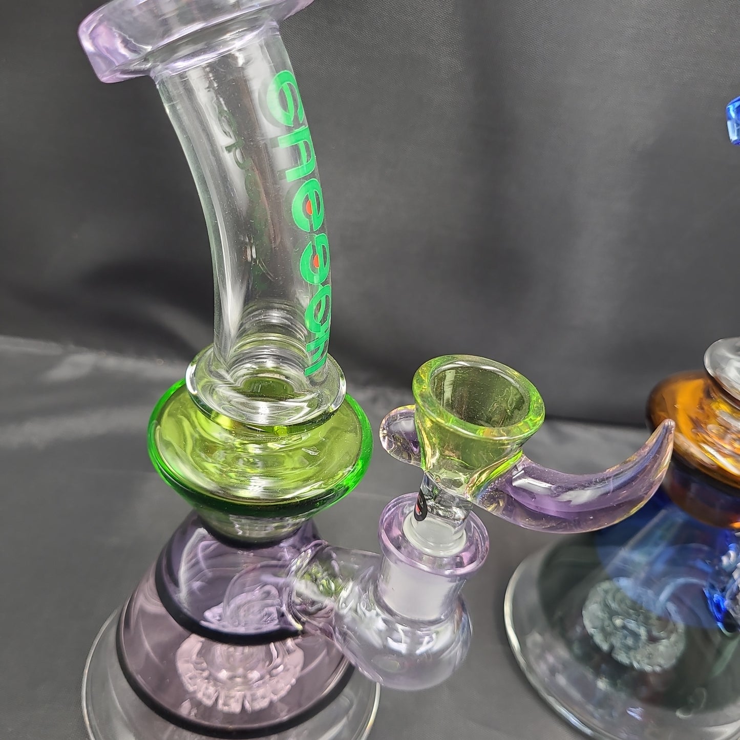 8" Cheech Glass Fancy Hourglass