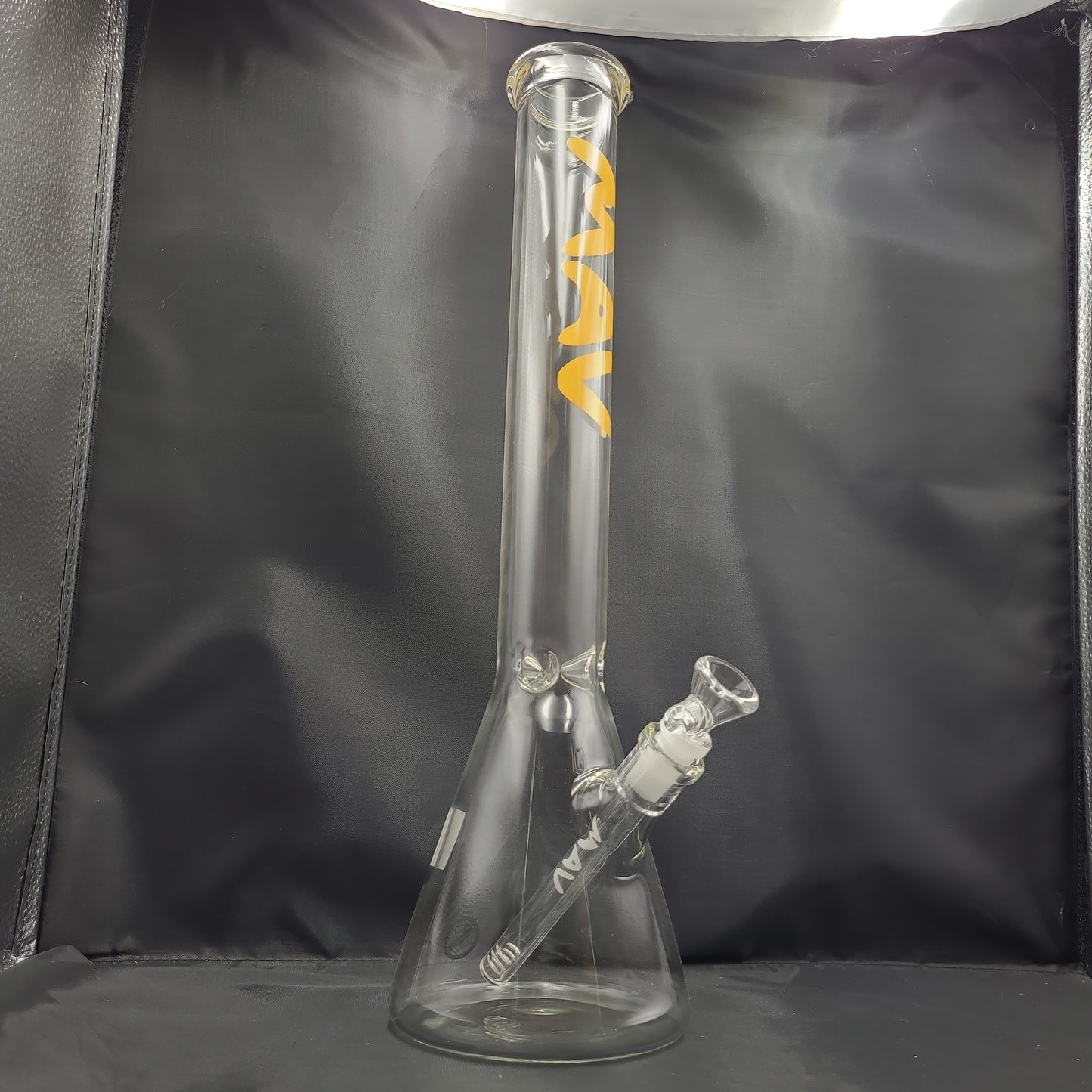 18" MAV Classic Beaker Bong