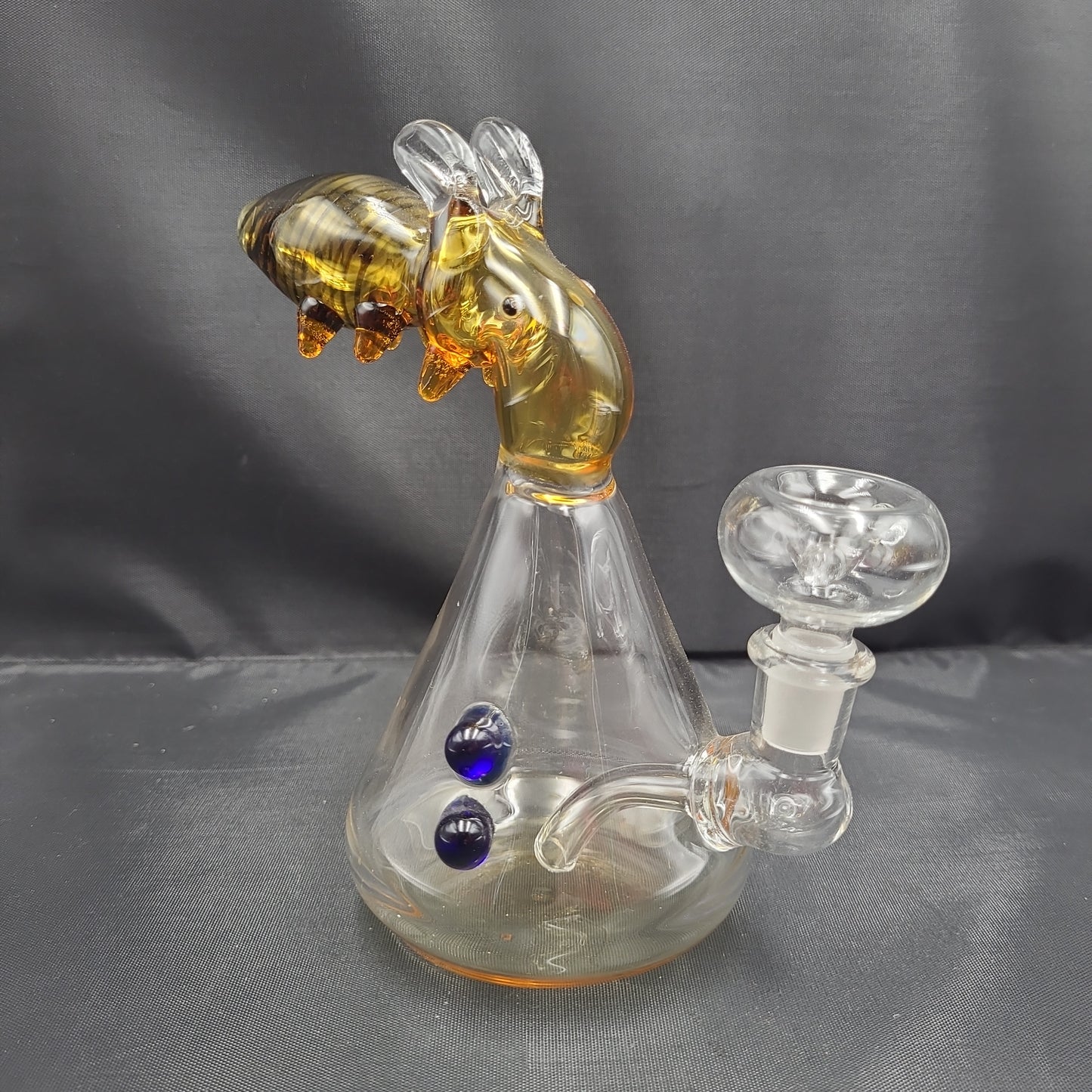 7" Flying Honey Bee Beaker bong