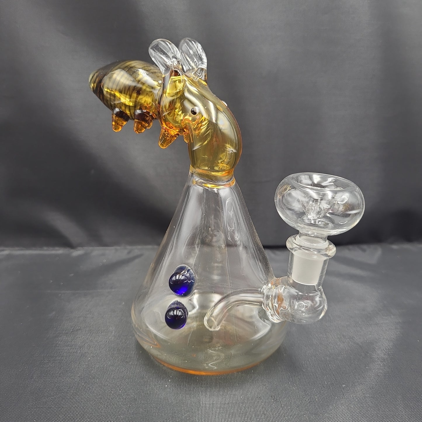 7" Flying Honey Bee Beaker bong