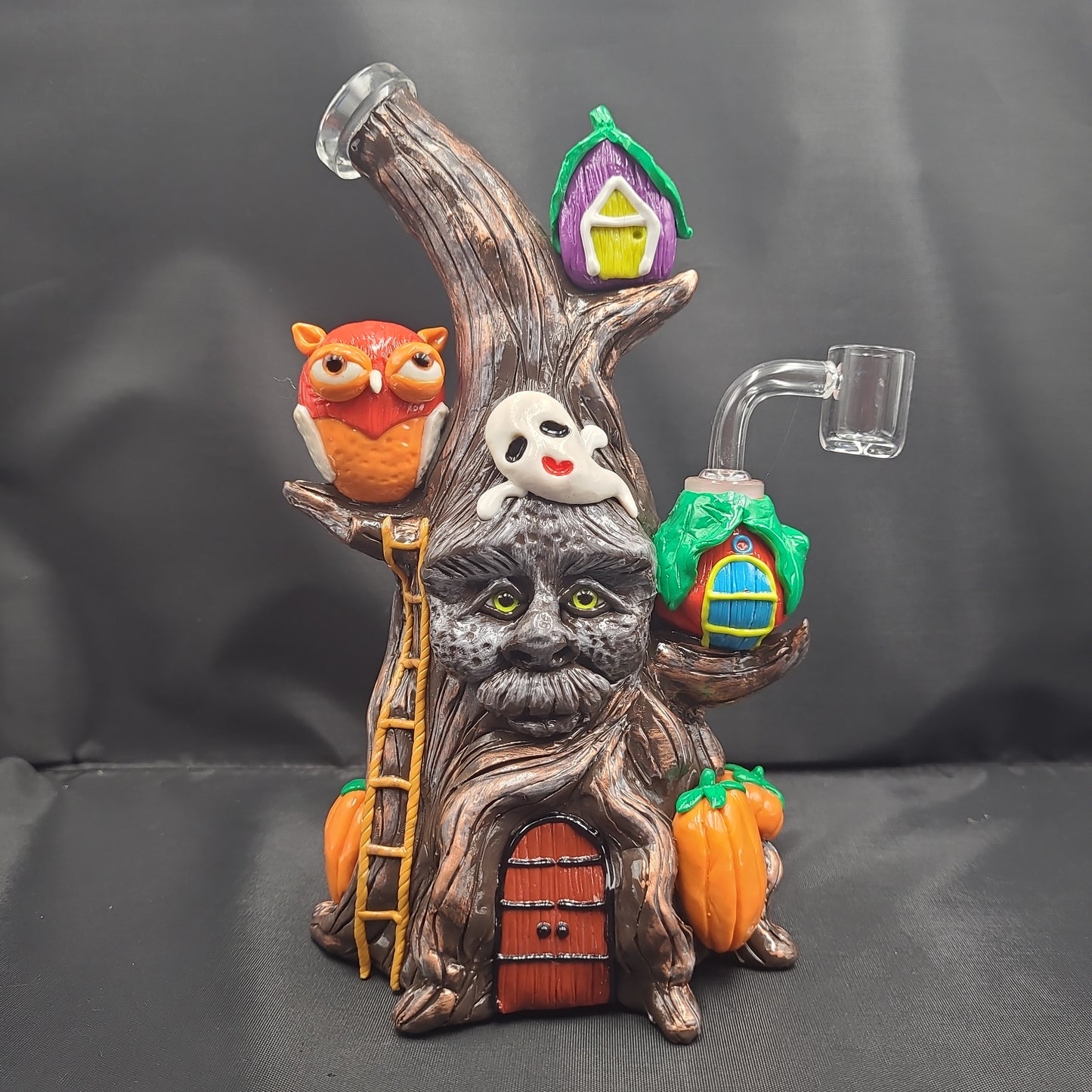 9" Haunted Treehouse Forest Glass Resin Rig