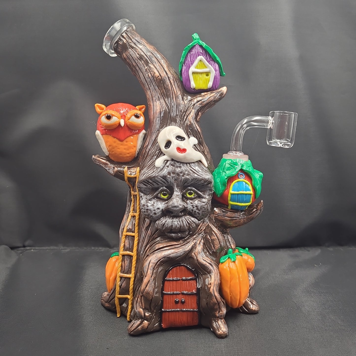 9" Haunted Treehouse Forest Glass Resin Rig