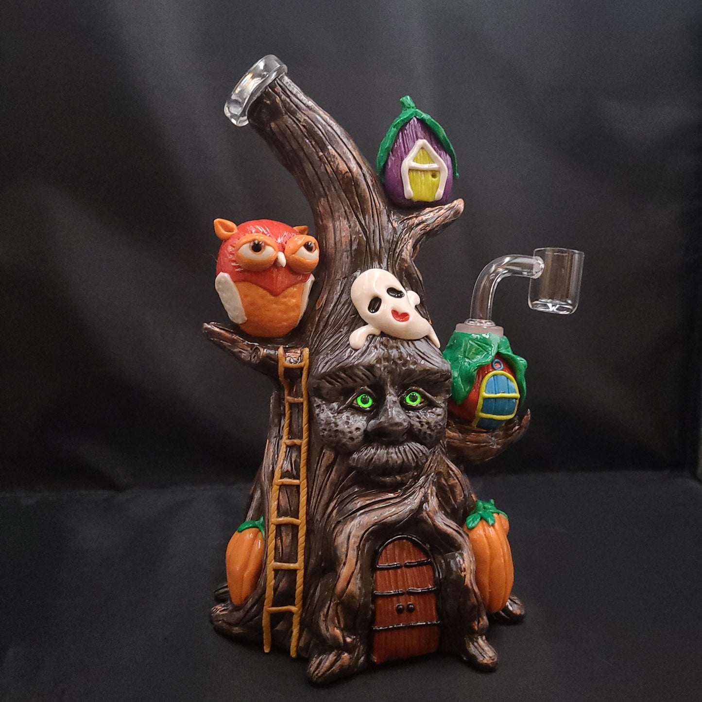 9" Haunted Treehouse Forest Glass Resin Rig