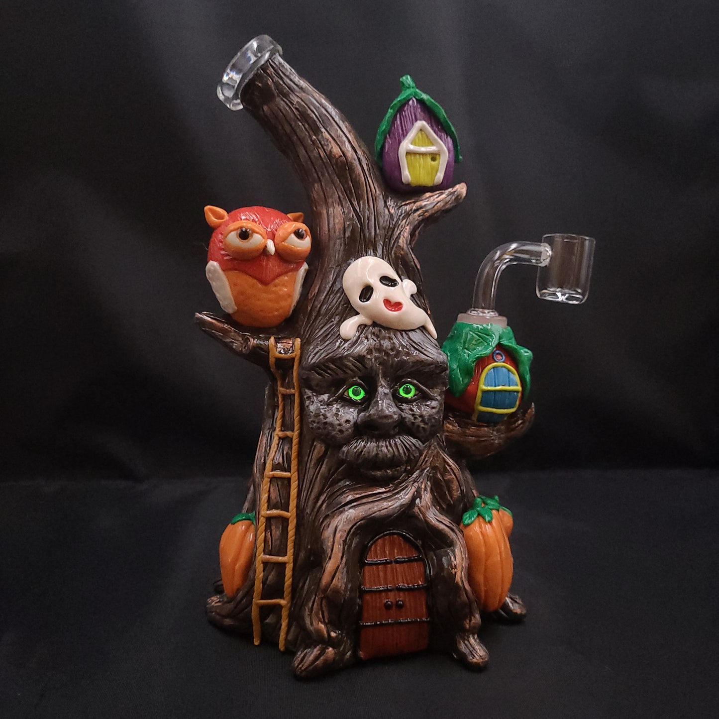 9" Haunted Treehouse Forest Glass Resin Rig