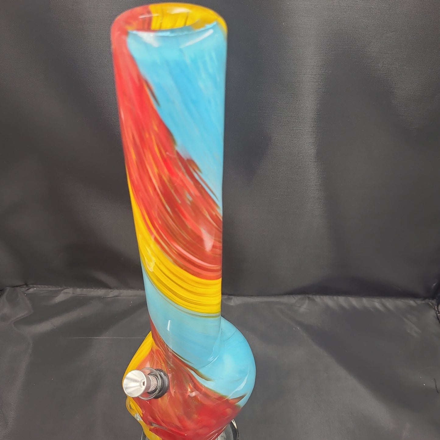 17" Cloud 9 Swirly Skull Beaker