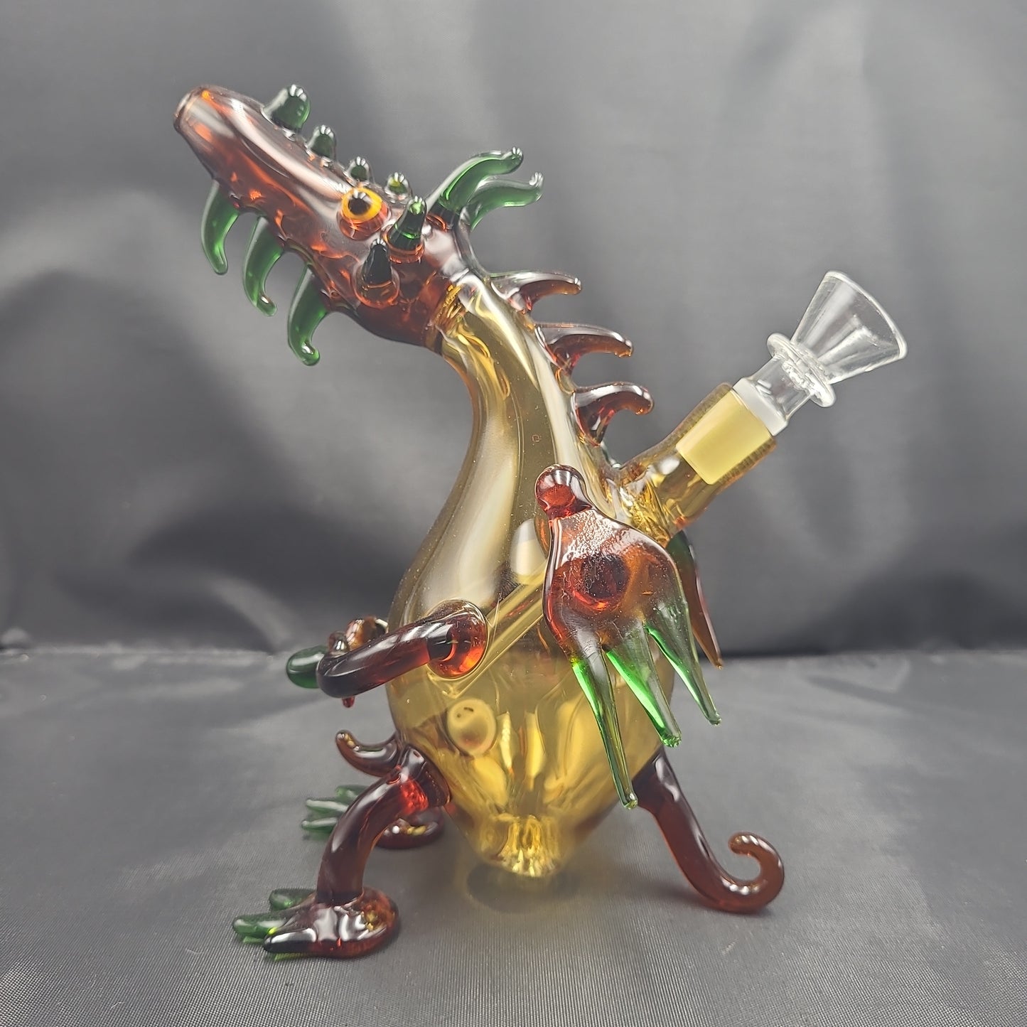 8" Spikey Dragon bong / rig