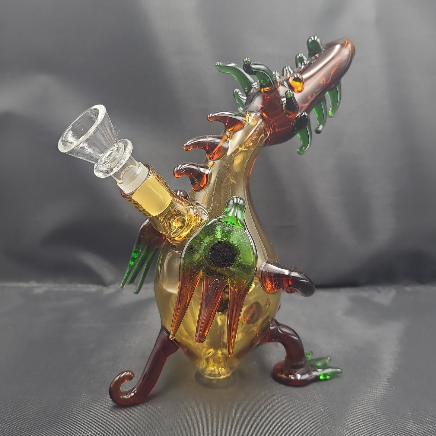 8" Spikey Dragon bong / rig