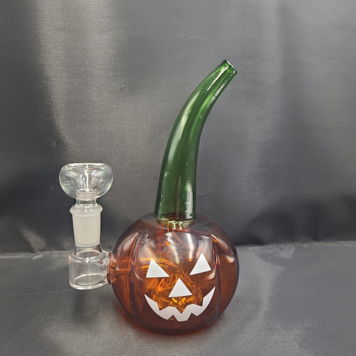 7" Hemper Pumpkin Water pipe
