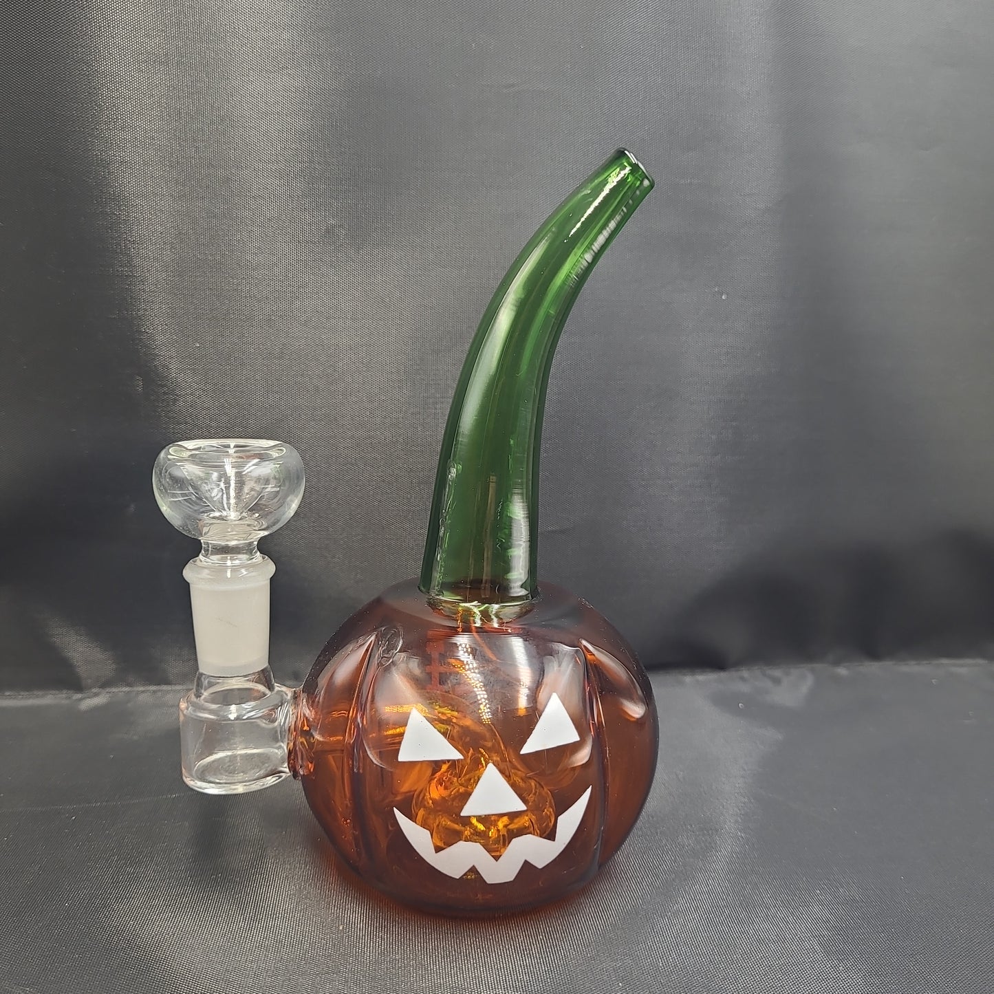 7" Hemper Pumpkin Water pipe