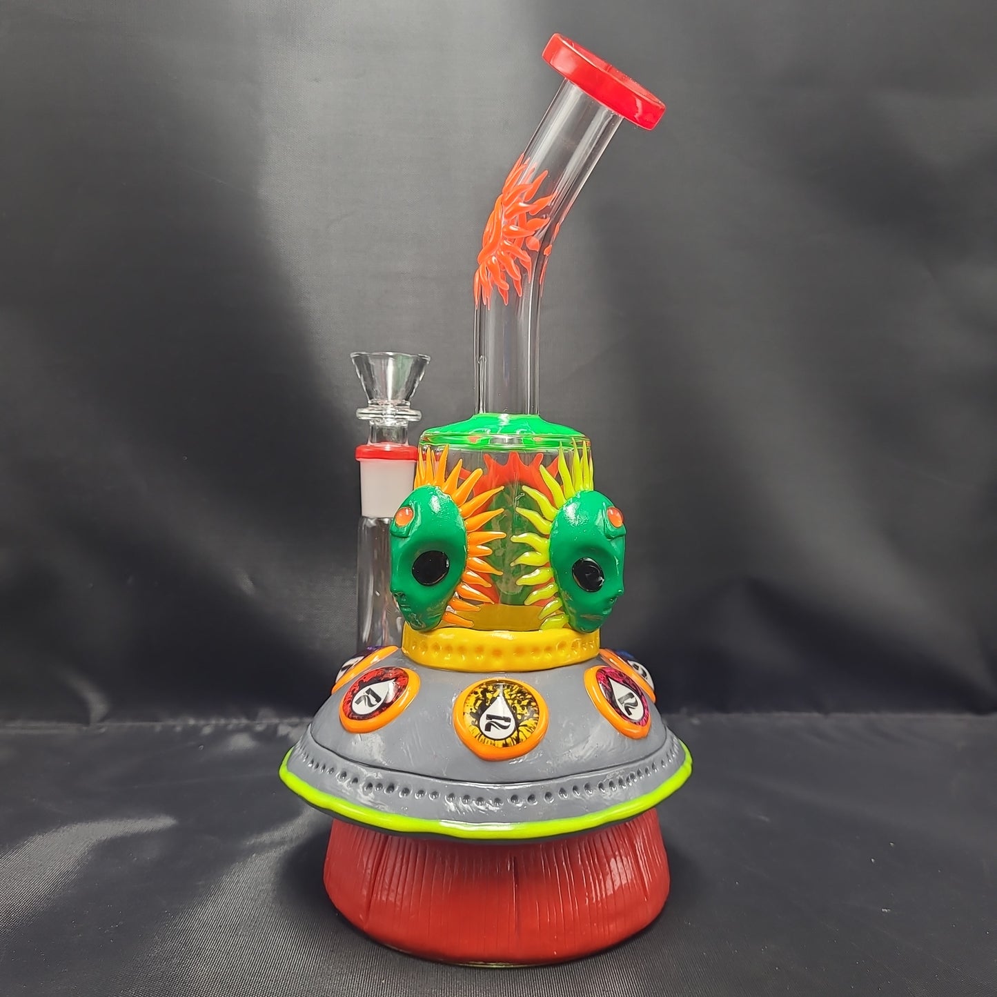 9.5" Pulsar Alien Spaceship Water Pipe