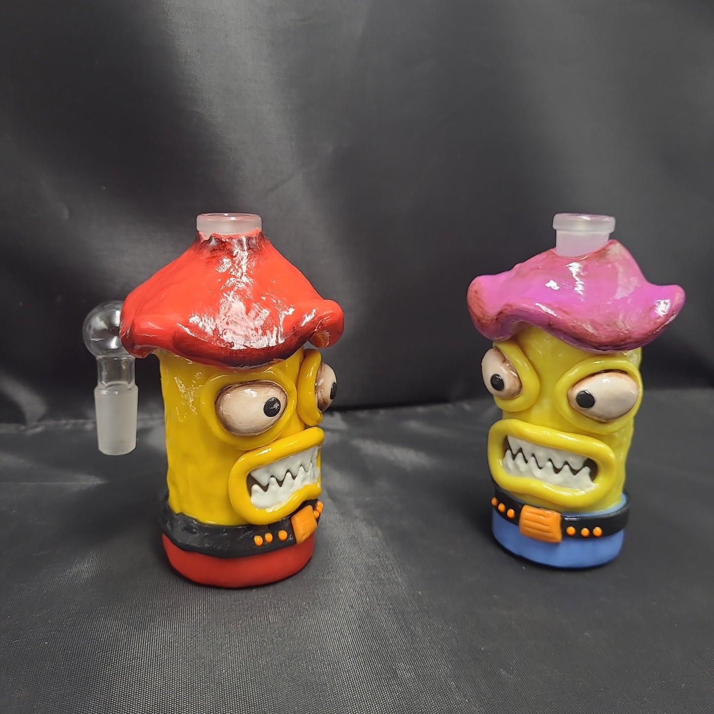 Shroom Monster Glass & Enamel Ash Catcher Glow in the Dark | 4.75" | 14mm | 90D | Colors Vary