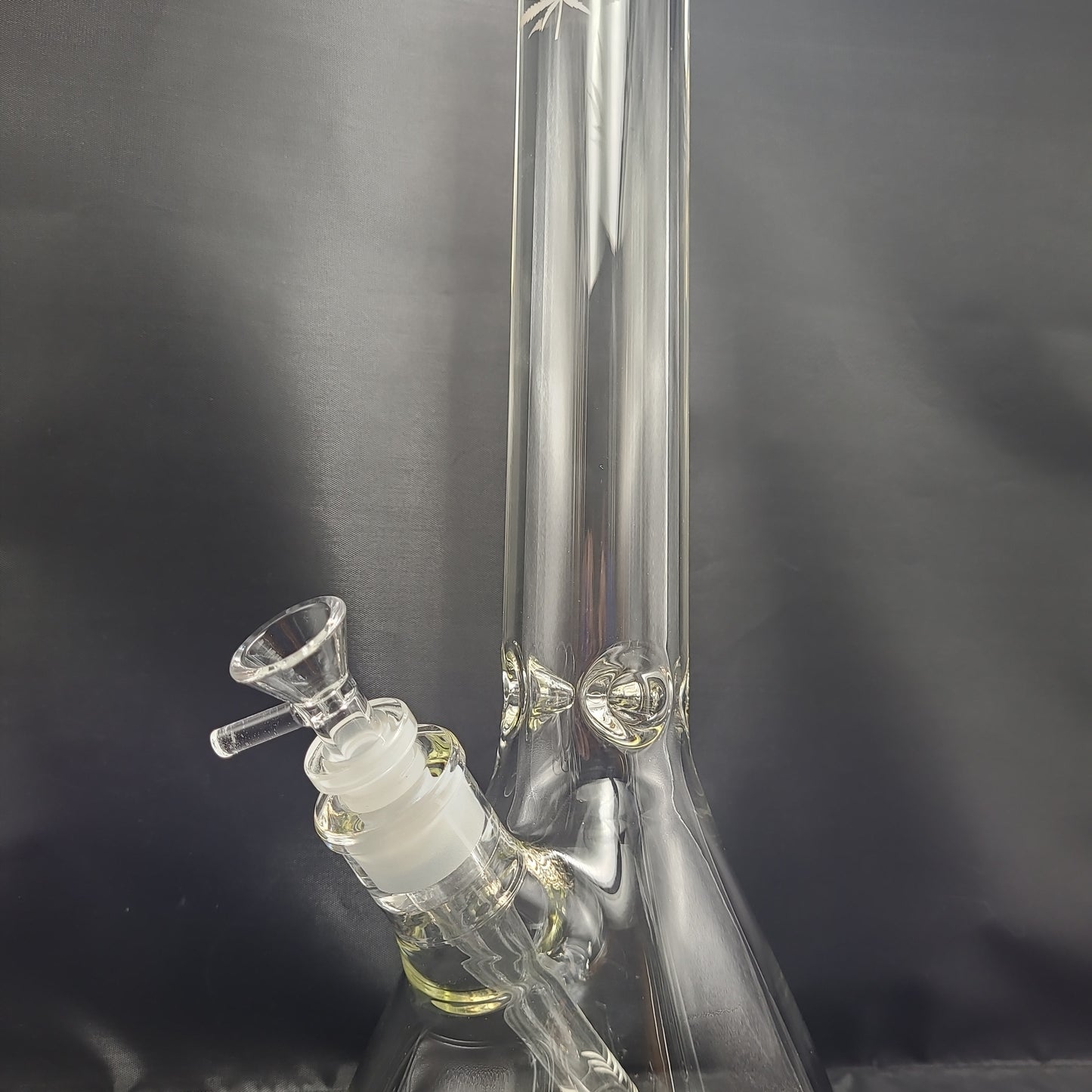 18" Color Leaf beaker Waterpipe