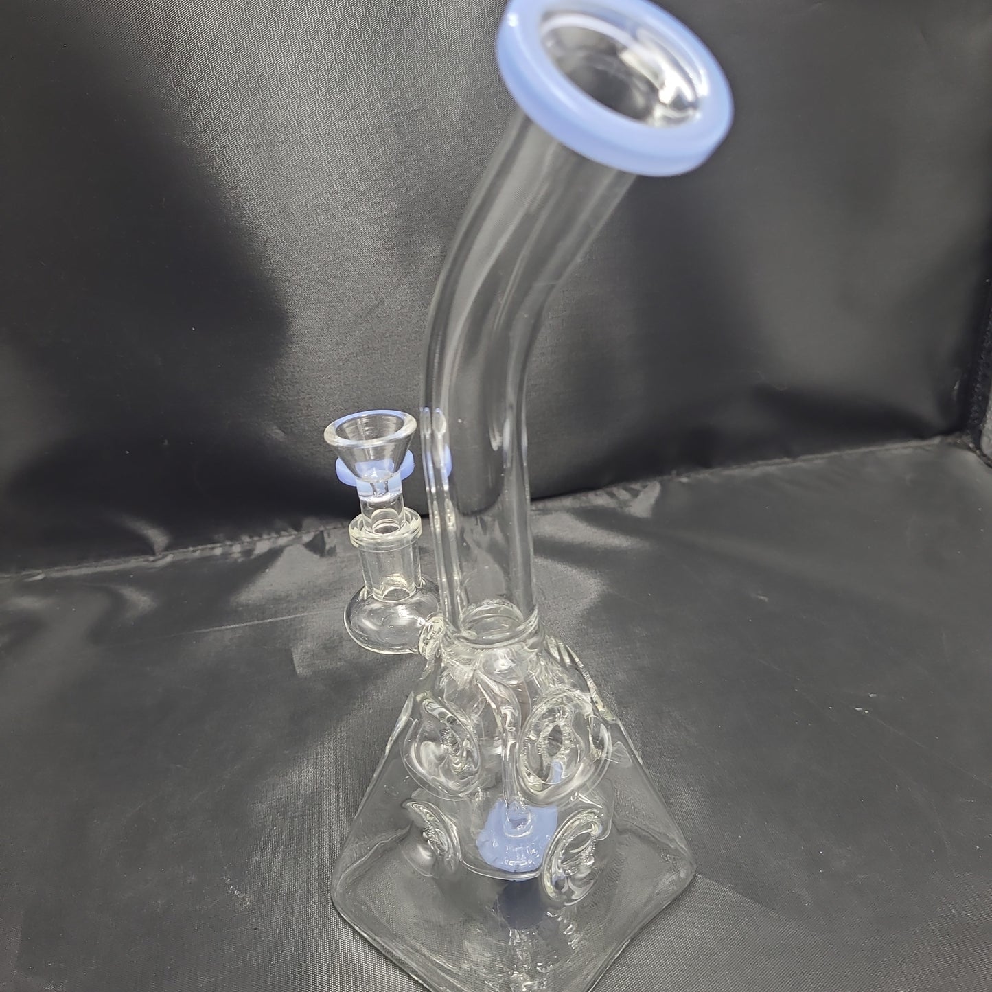 10" Holey Pyramid waterpipe