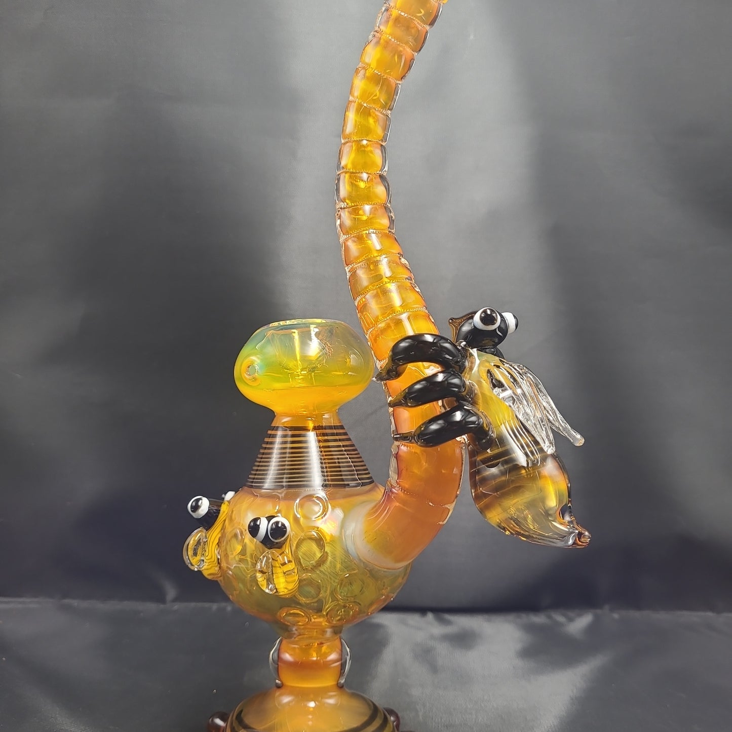 12" Bee Colony Chalice waterpipe