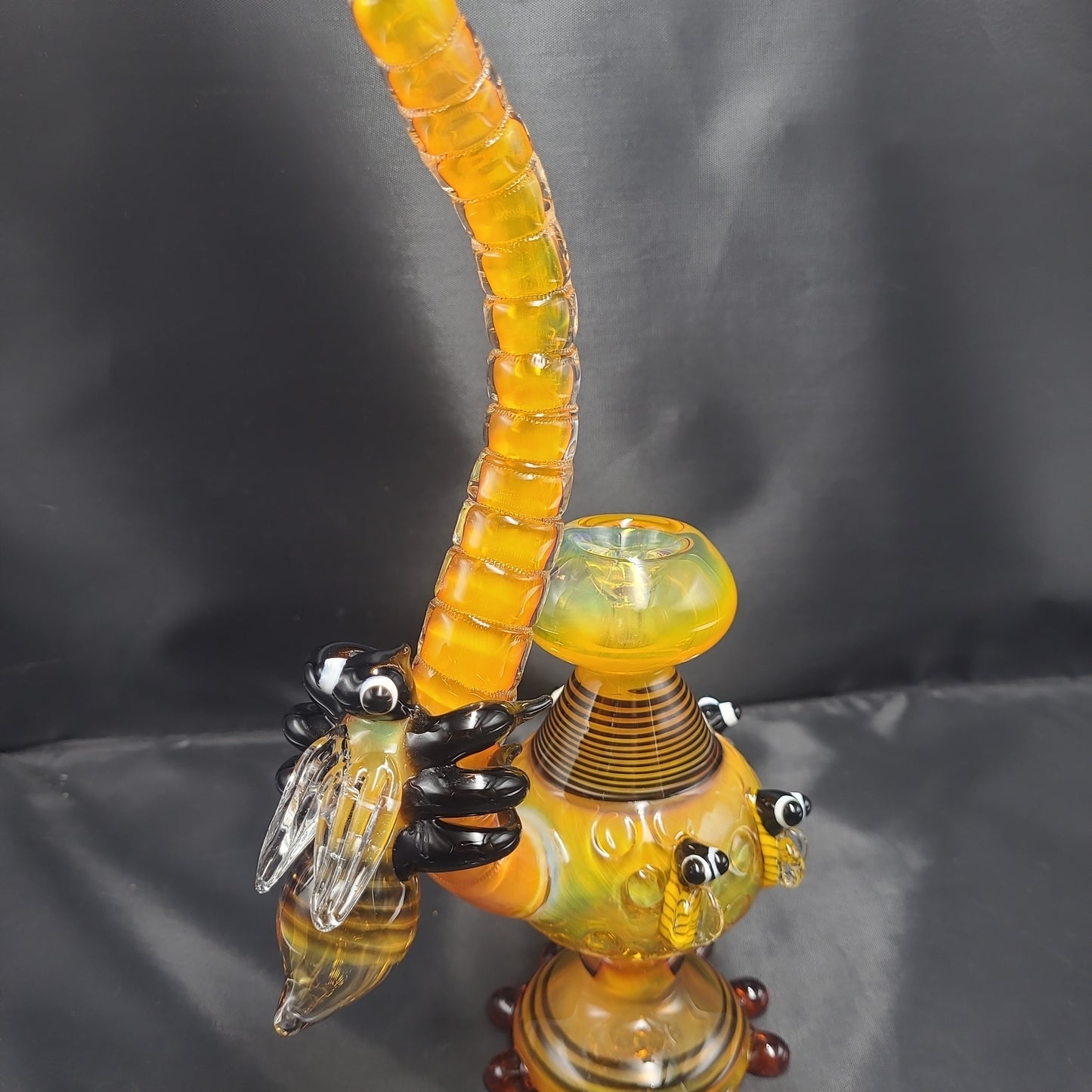 12" Bee Colony Chalice waterpipe