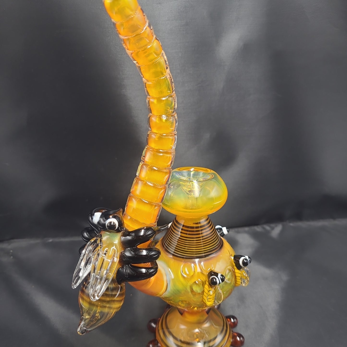 12" Bee Colony Chalice waterpipe