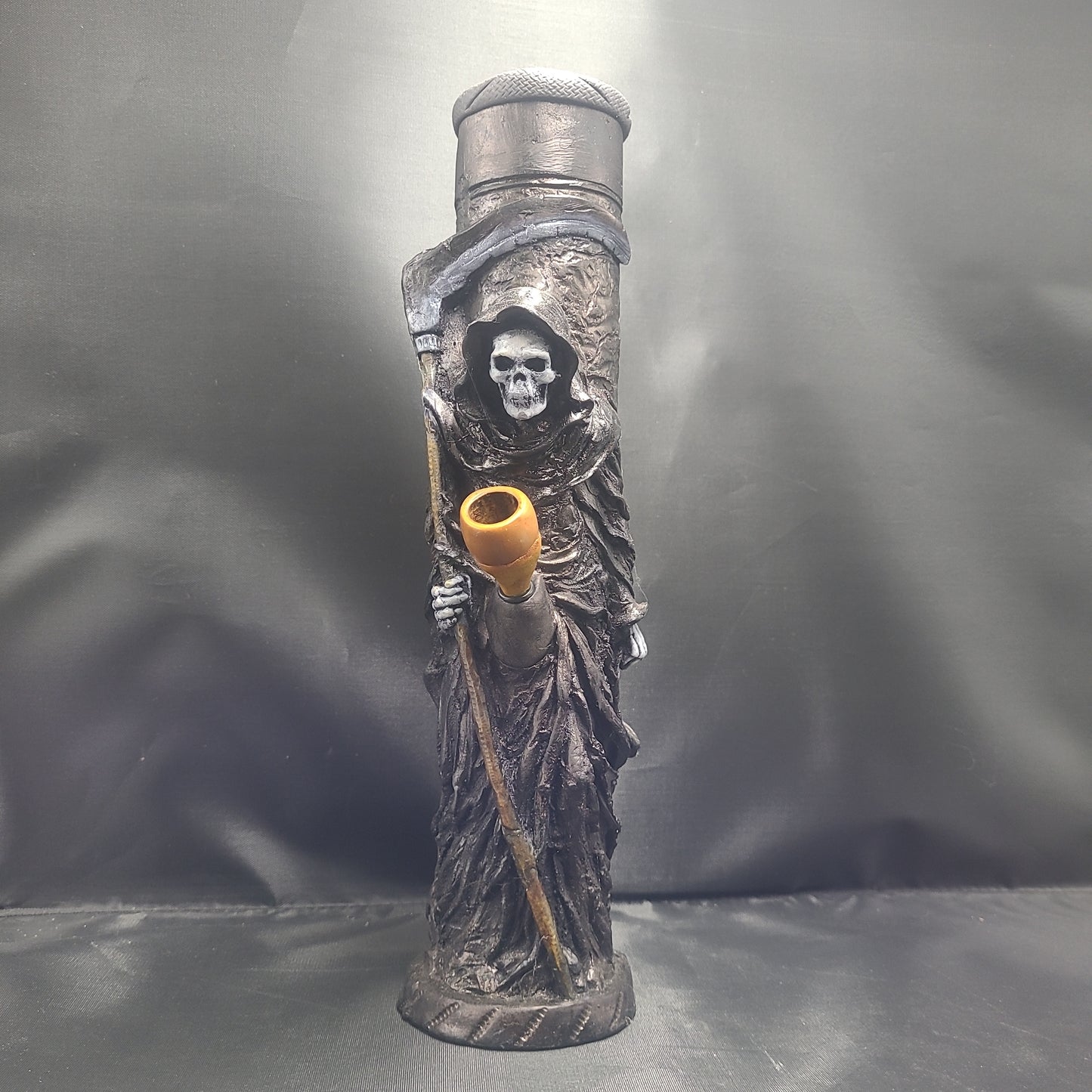 12" Wood Resin w/ Irredecant Marble Waterpipe