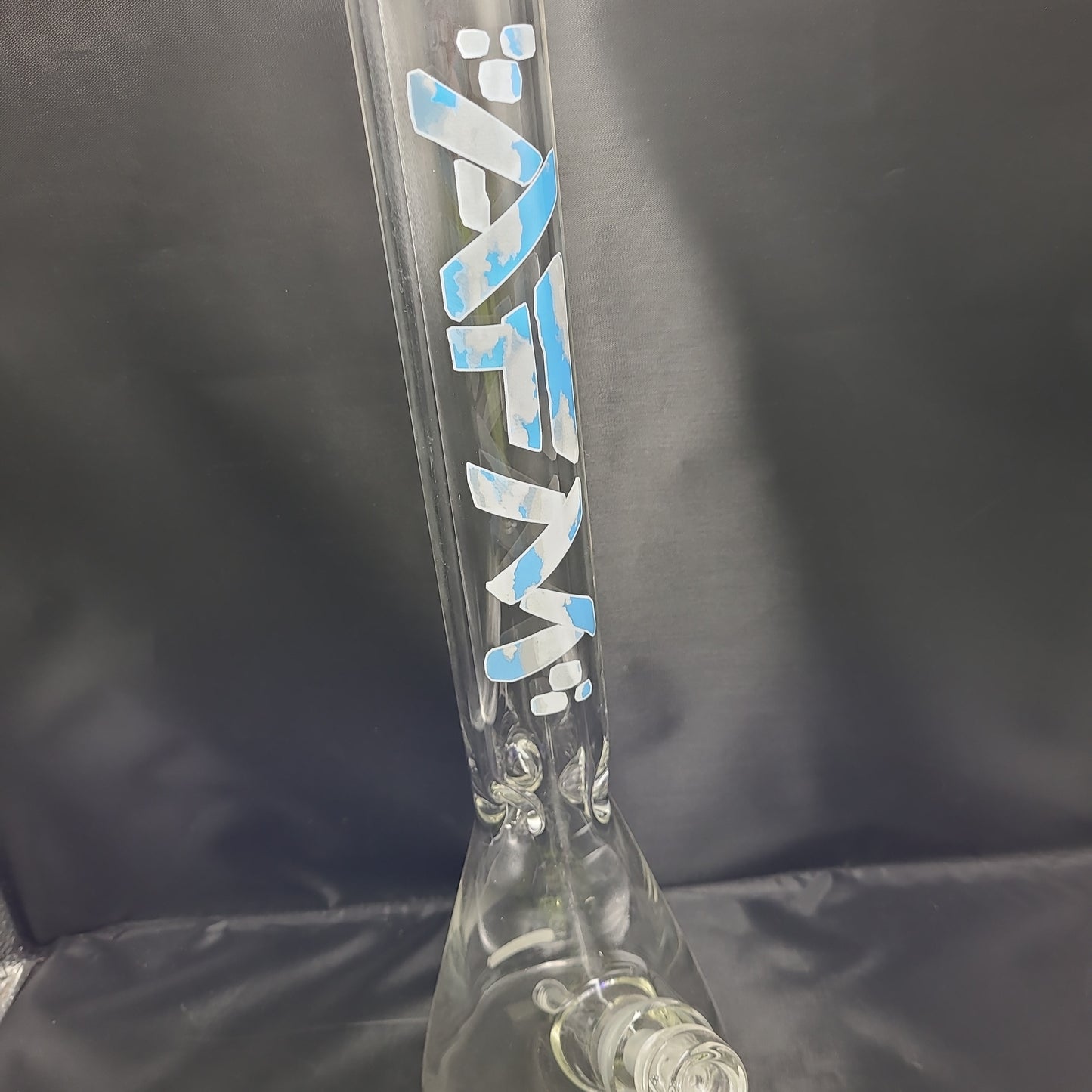18" AFM Clouded Blue Beaker Waterpipe