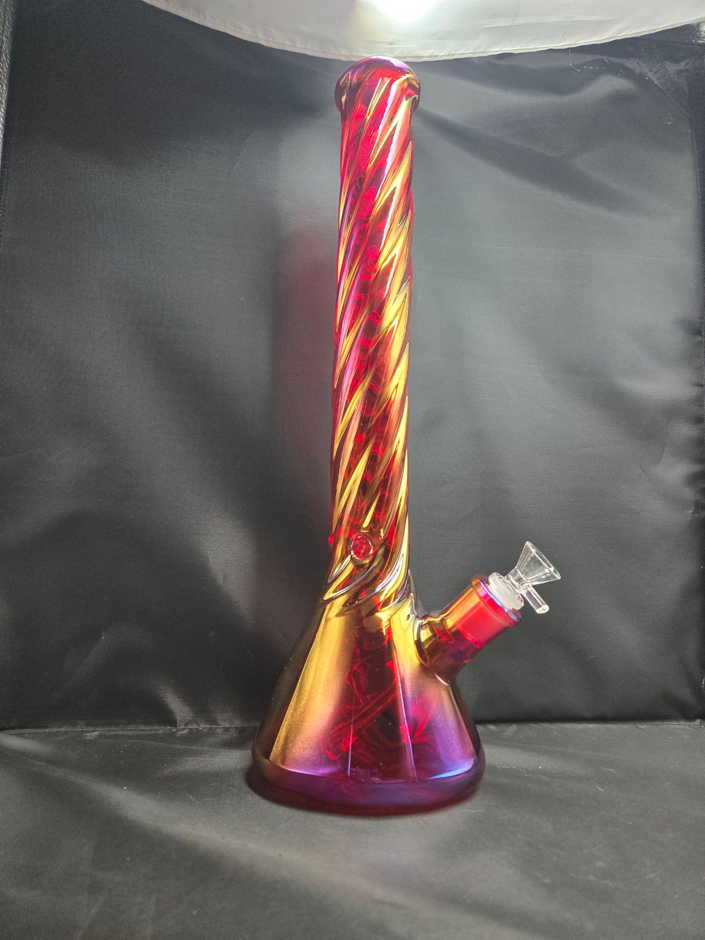 18" Crimson Twist Beaker waterpipe