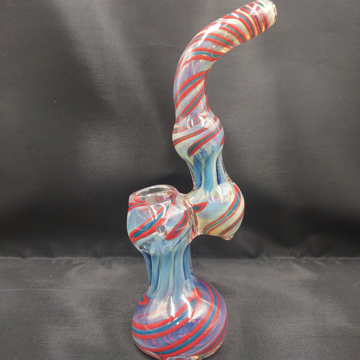 Color Twisting Fumed Bubbler