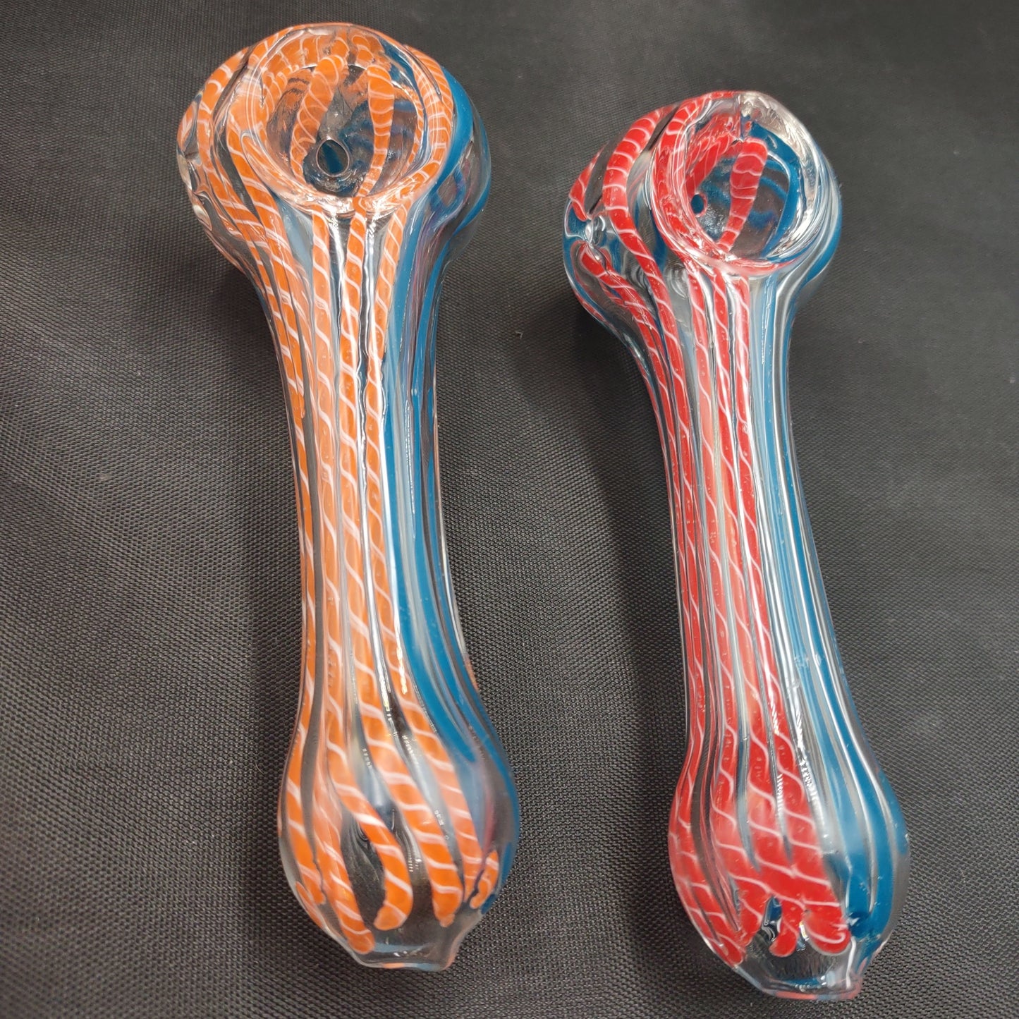 Classic Twisting Design Glass Hand Pipe