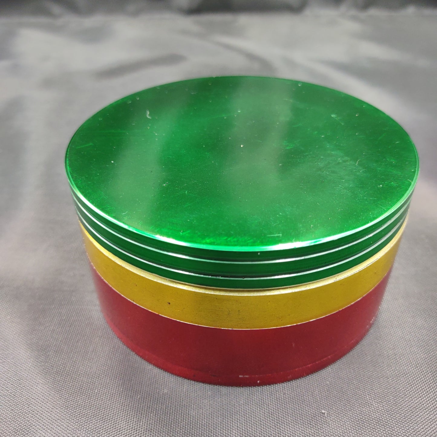 Giant Rasta Grinder XL