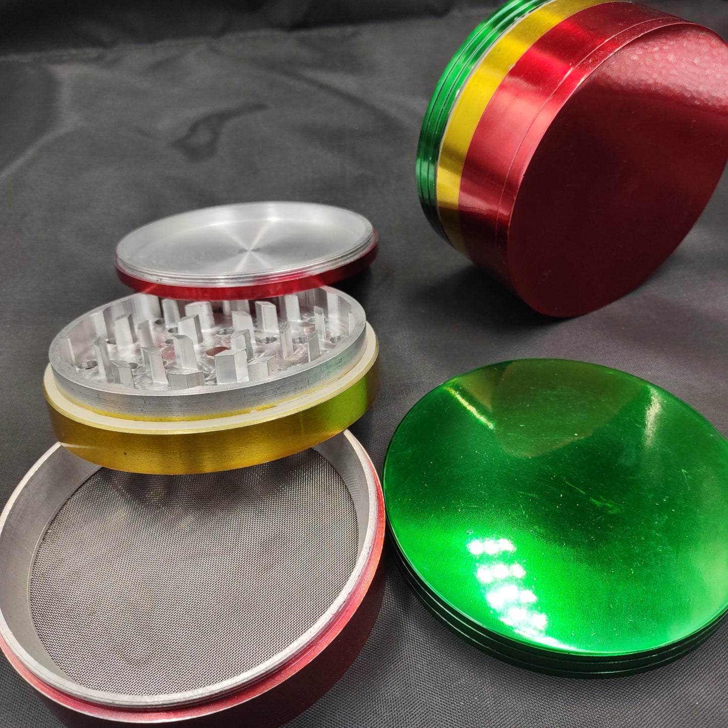 Giant Rasta Grinder XL