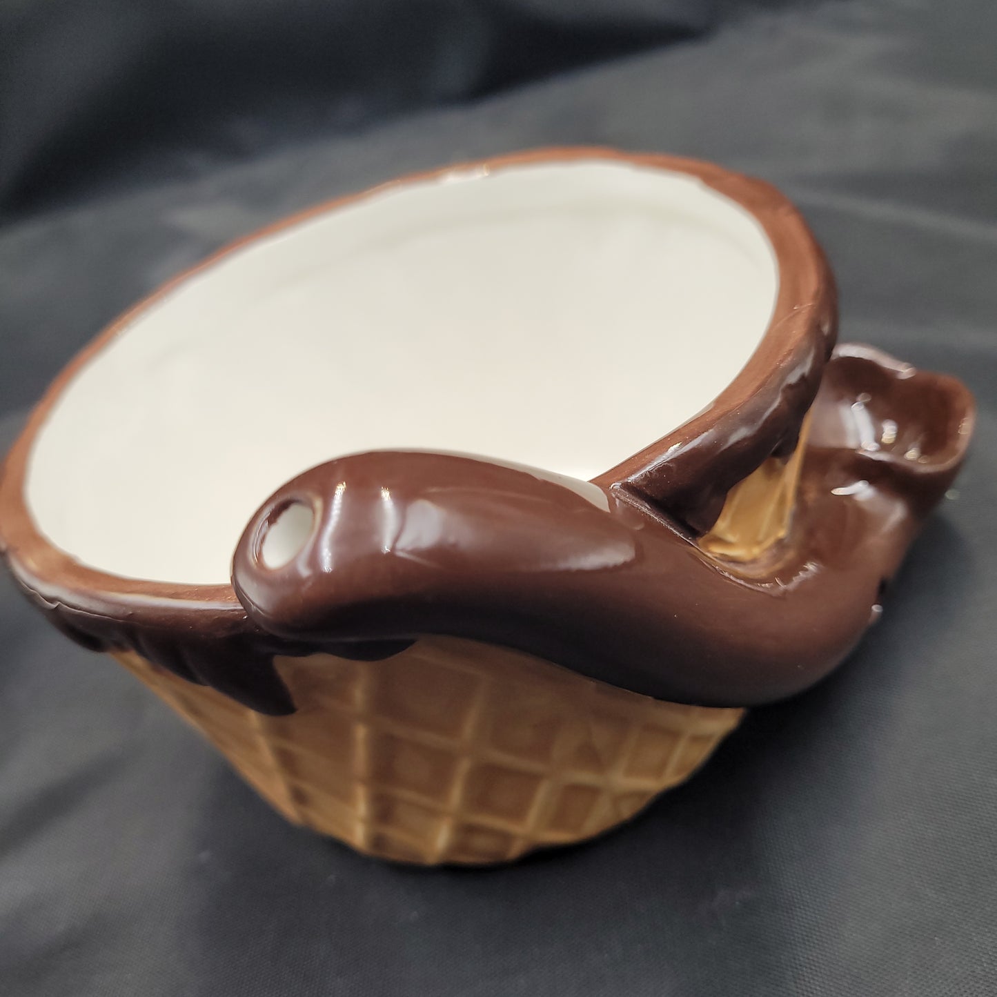 Waffle Chocalate dish cone 2 in 1