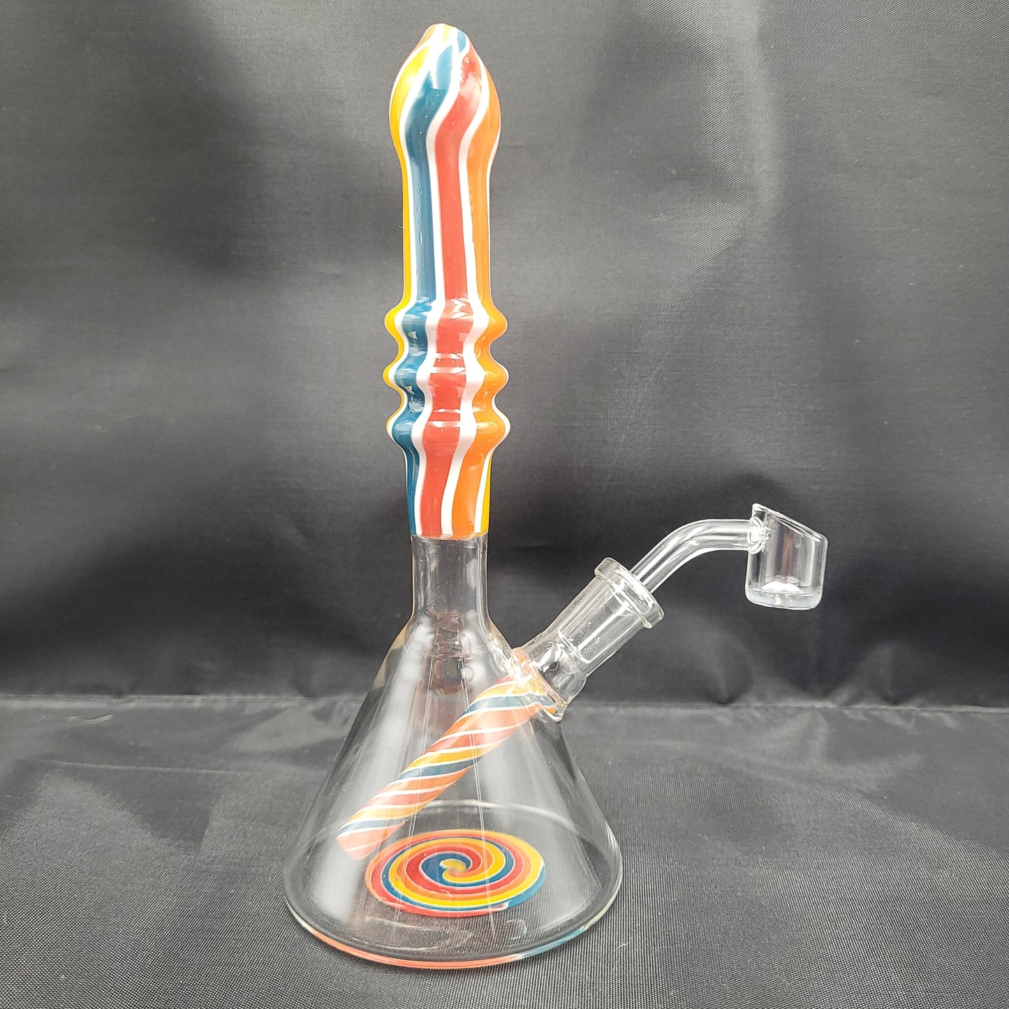 8.5" Multi Color Swirly beaker rig