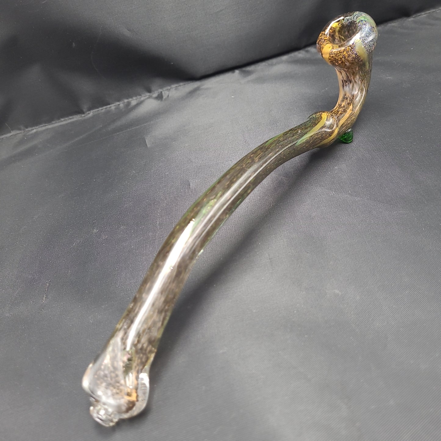 9" Sherlock Gold Fume Black Frit Design