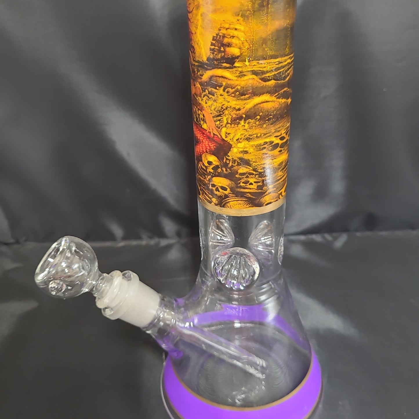 13" Mermaid Skull Island beaker