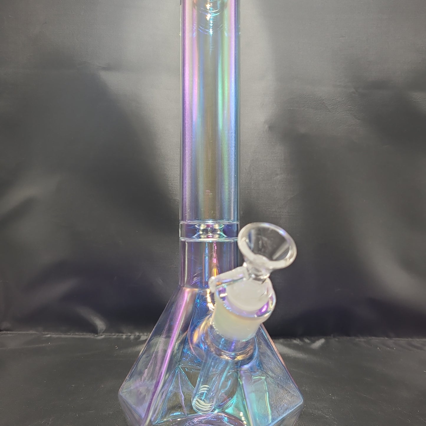 12" Irredescant Diamond Base Beaker