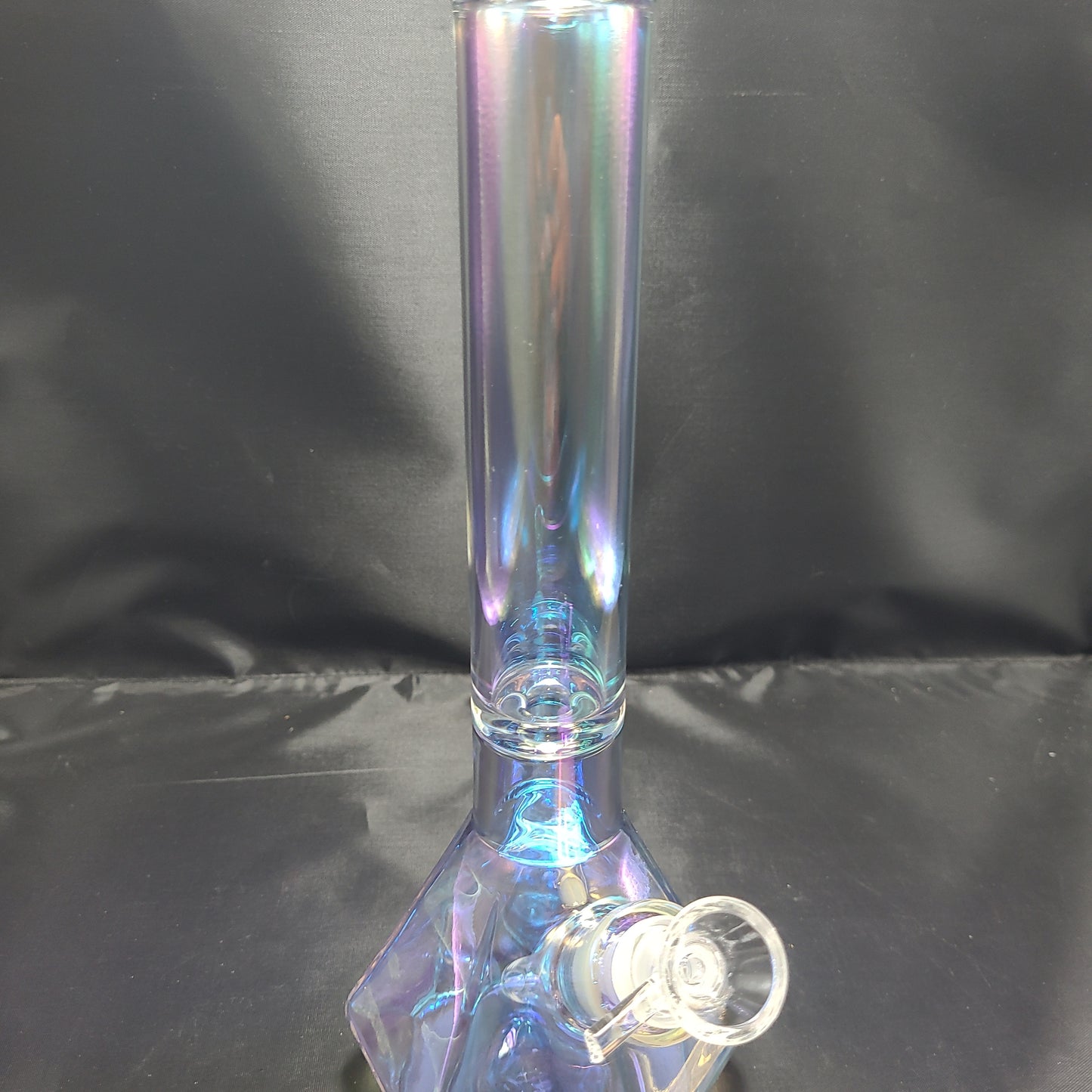 12" Irredescant Diamond Base Beaker